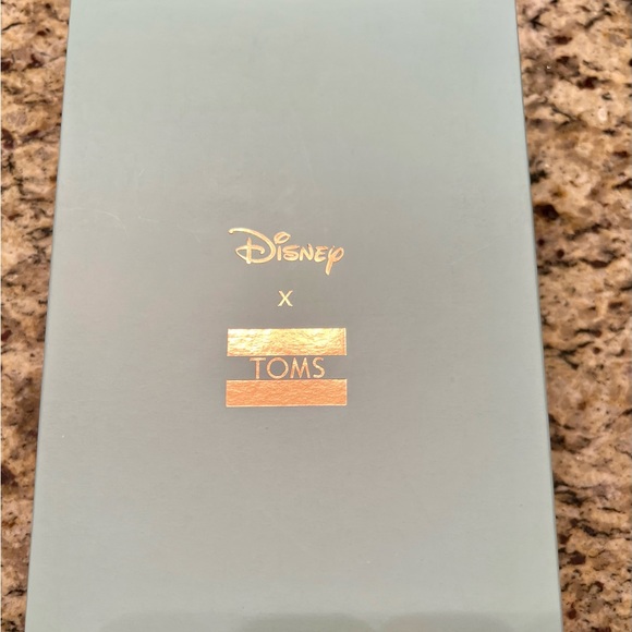 NIB SLEEPING BEAUTY - SIZE 7 - Picture 2 of 8